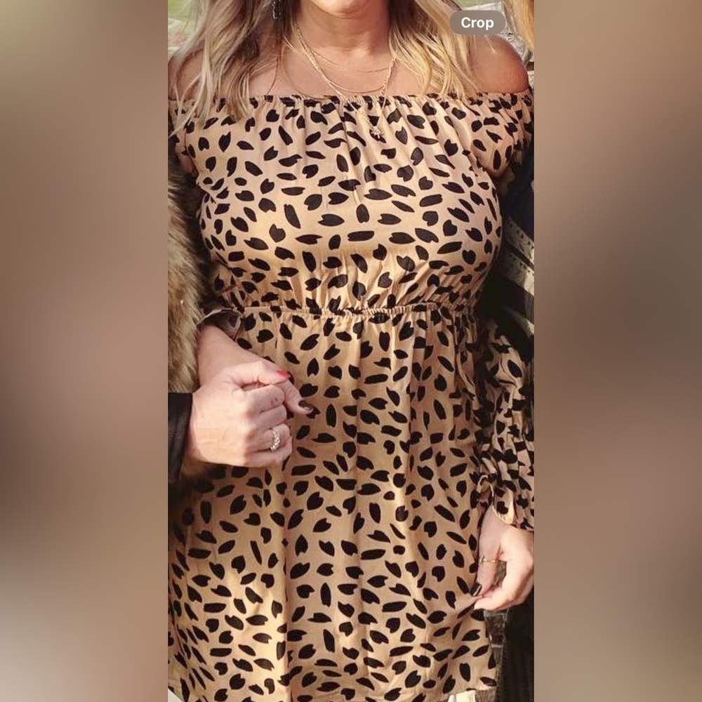 Women's dress medium
